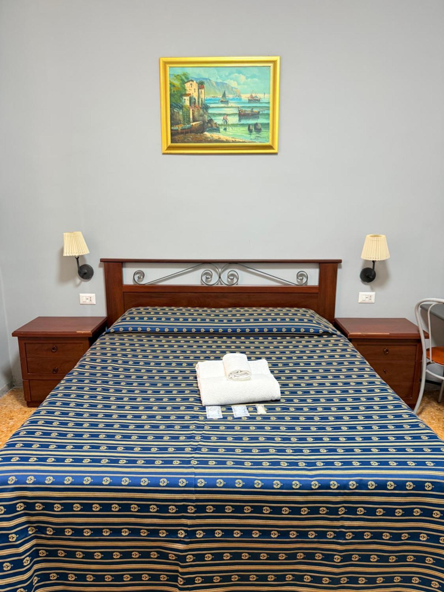 Vertex Suite Rome Extérieur photo